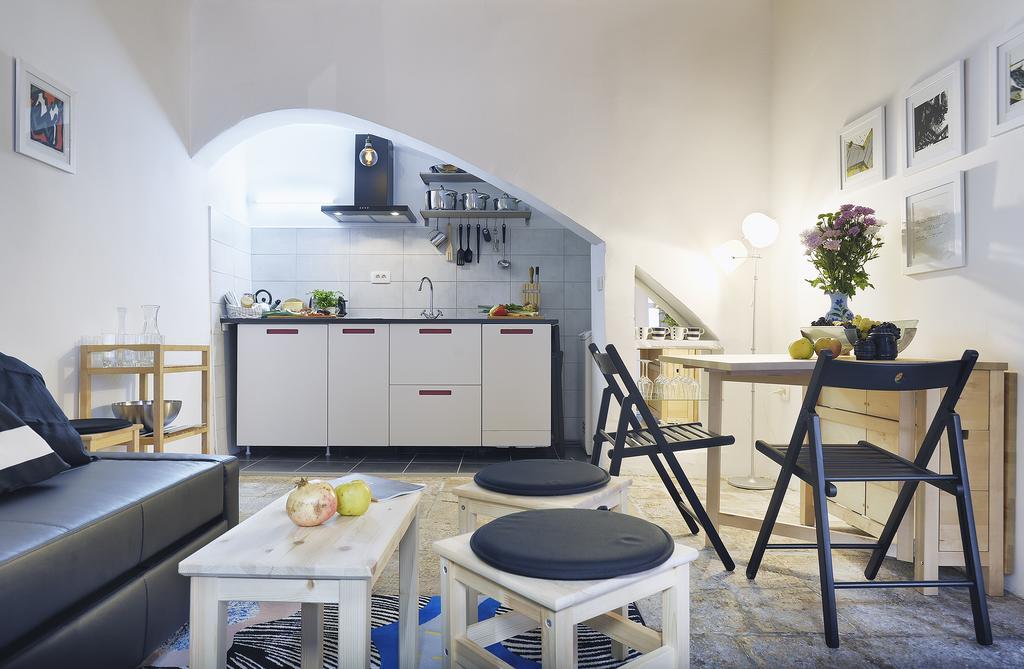 Ferienwohnung Art Kuca Cvajner Pula Zimmer foto